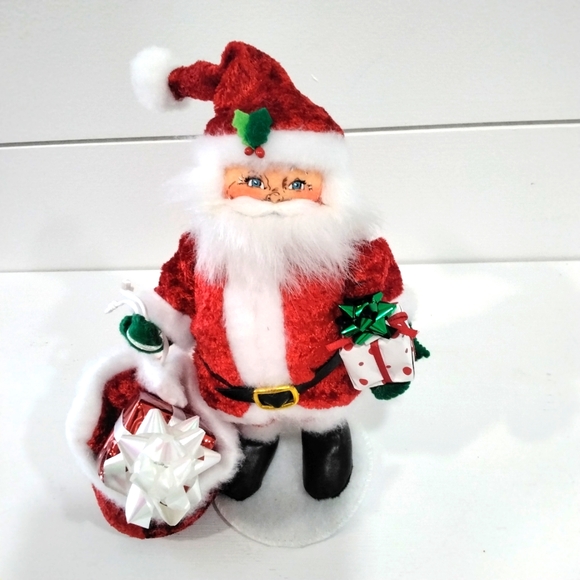 Annalee 9 " Christmas Santa 🎅 - Picture 1 of 5